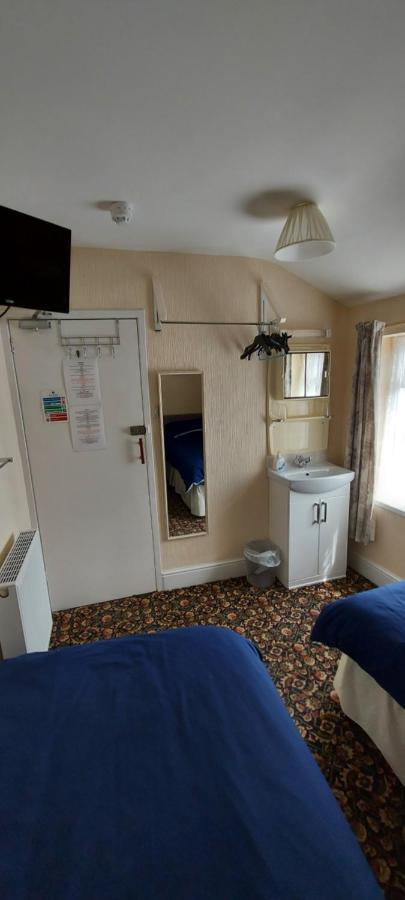 Bed and Breakfast The Clevedon à Blackpool Extérieur photo