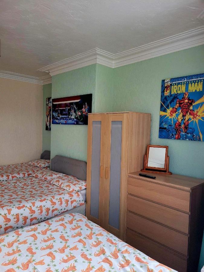 Bed and Breakfast The Clevedon à Blackpool Extérieur photo