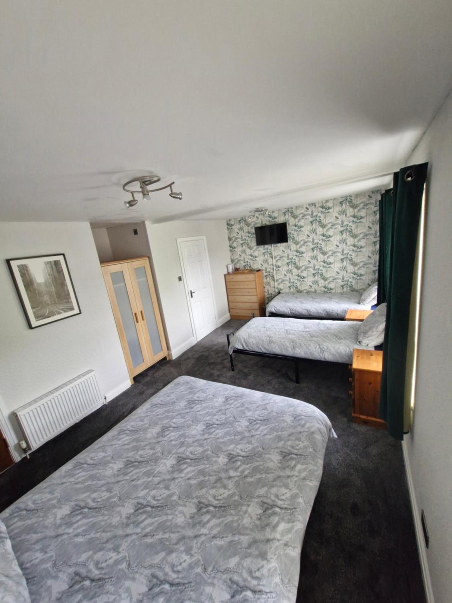 Bed and Breakfast The Clevedon à Blackpool Extérieur photo