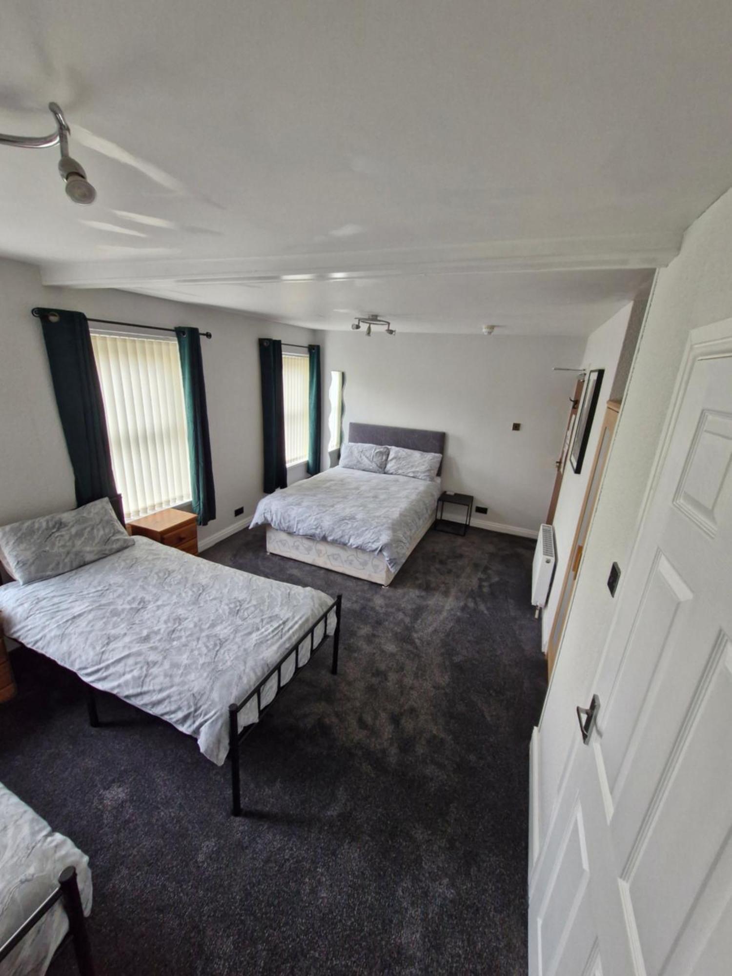 Bed and Breakfast The Clevedon à Blackpool Extérieur photo