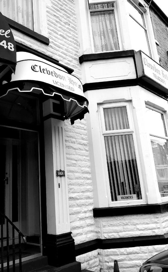 Bed and Breakfast The Clevedon à Blackpool Extérieur photo